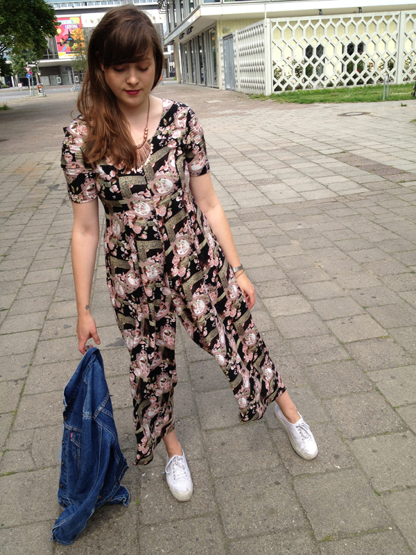 Outfit: FashionBloggerCafe