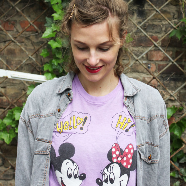 Outfit Mickey Mouse Shirt